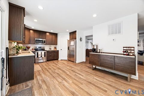 Tiny photo for 414 Campbell Street, Staunton, VA 24401 (MLS # 2529315)