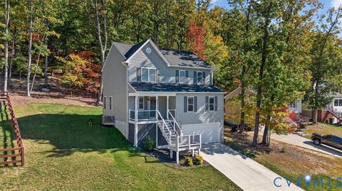 Tiny photo for 414 Campbell Street, Staunton, VA 24401 (MLS # 2529315)