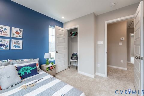 Tiny photo for 3413 hopkins Road, Richmond, VA 23224 (MLS # 2531389)