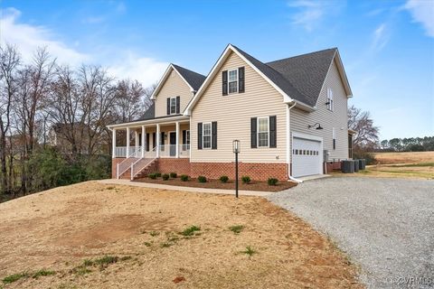 A home in Amelia Courthouse