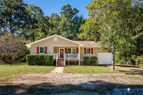 Photo of 2790 Maidens Road, Powhatan, VA 23139 (MLS # 2628584)