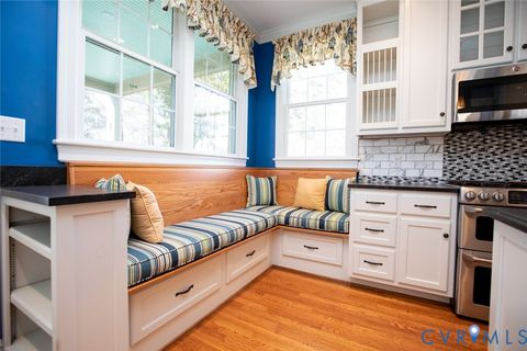 Tiny photo for 713 First Avenue, Farmville, VA 23901 (MLS # 2601715)