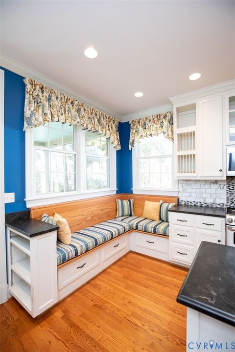 Tiny photo for 713 First Avenue, Farmville, VA 23901 (MLS # 2601715)