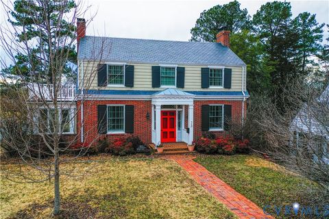 Tiny photo for 713 First Avenue, Farmville, VA 23901 (MLS # 2601715)