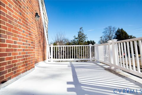 Tiny photo for 713 First Avenue, Farmville, VA 23901 (MLS # 2601715)