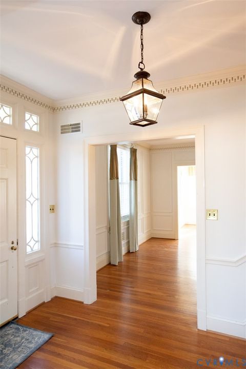 Tiny photo for 713 First Avenue, Farmville, VA 23901 (MLS # 2601715)