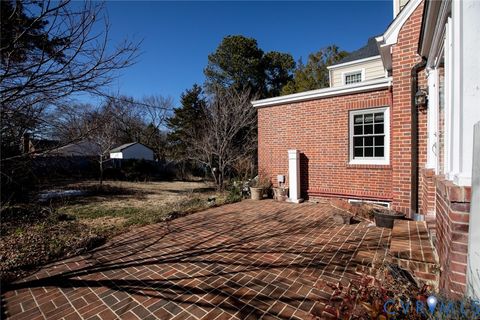 Tiny photo for 713 First Avenue, Farmville, VA 23901 (MLS # 2601715)