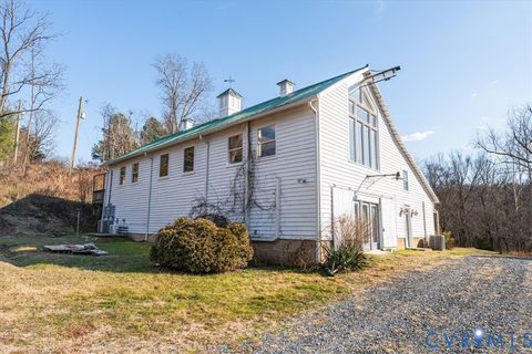 Tiny photo for 1208 Manteo Road, Buckingham, VA 23921 (MLS # 2605212)