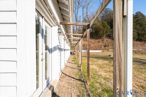 Tiny photo for 1208 Manteo Road, Buckingham, VA 23921 (MLS # 2605212)