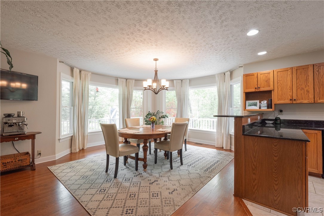 Powhatan, Virginia 23139, United States, 4 Bedrooms Bedrooms, ,5 BathroomsBathrooms,Residential,Pending,119143