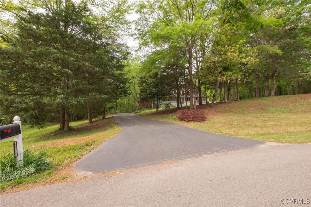 Powhatan, Virginia 23139, United States, 4 Bedrooms Bedrooms, ,5 BathroomsBathrooms,Residential,Pending,119143