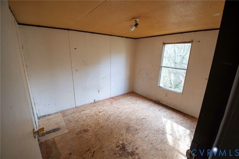 Tiny photo for 1021 Kendrick Street, South Boston, VA 24592 (MLS # 2606755)