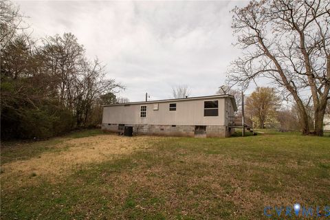 Tiny photo for 1021 Kendrick Street, South Boston, VA 24592 (MLS # 2606755)