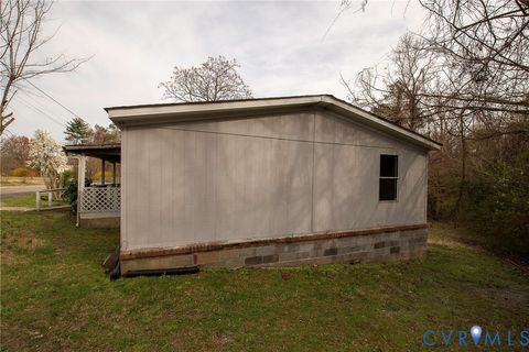 Tiny photo for 1021 Kendrick Street, South Boston, VA 24592 (MLS # 2606755)