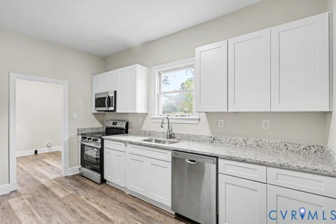 Tiny photo for 601 N 5th Avenue, Hopewell, VA 23860 (MLS # 2623487)