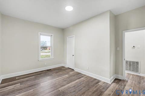 Tiny photo for 601 N 5th Avenue, Hopewell, VA 23860 (MLS # 2623487)