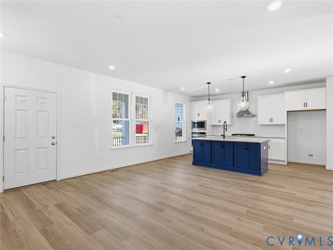 Tiny photo for 16200 Dogwood Tree Court, Chesterfield, VA 23832 (MLS # 2521284)