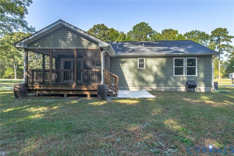 Tiny photo for 65 Seagull Court, Montross, VA 22520 (MLS # 2627693)