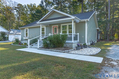 Tiny photo for 65 Seagull Court, Montross, VA 22520 (MLS # 2627693)