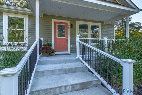 Tiny photo for 65 Seagull Court, Montross, VA 22520 (MLS # 2627693)