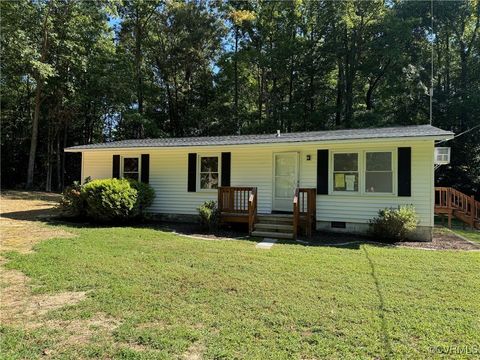 Photo of 16823 Polish Town Road, Lanexa, VA 23089 (MLS # 2424374)