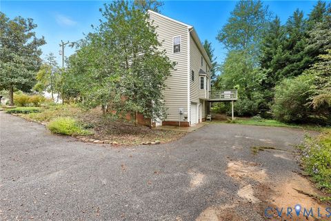 Tiny photo for 3420 Osborne Road, Chester, VA 23831 (MLS # 2533868)