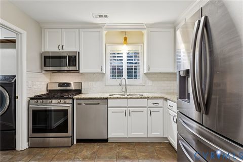 Tiny photo for 2 Coffman Circle, Hampton, VA 23669 (MLS # 2602721)