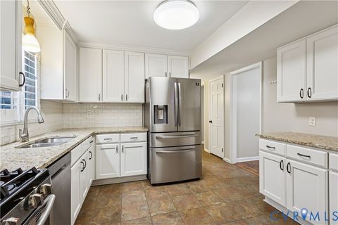 Tiny photo for 2 Coffman Circle, Hampton, VA 23669 (MLS # 2602721)