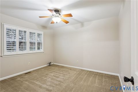 Tiny photo for 2 Coffman Circle, Hampton, VA 23669 (MLS # 2602721)