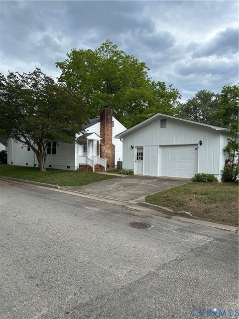 Tiny photo for 2208 Grant Street, Hopewell, VA 23860 (MLS # 2612358)