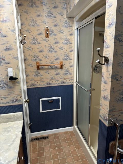 Tiny photo for 2208 Grant Street, Hopewell, VA 23860 (MLS # 2612358)