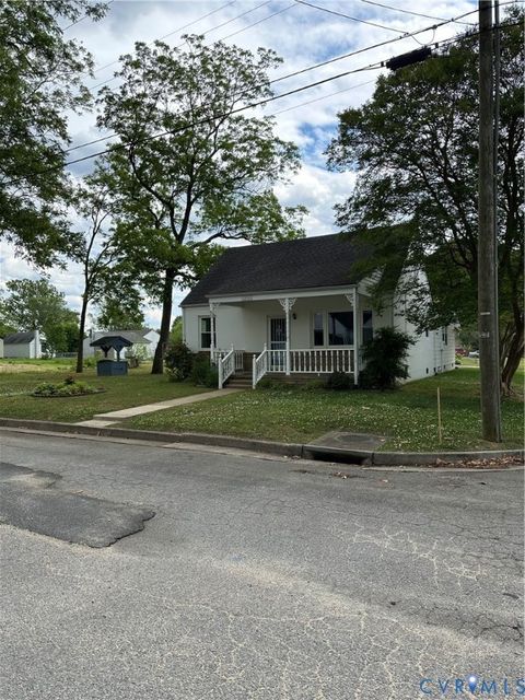 Tiny photo for 2208 Grant Street, Hopewell, VA 23860 (MLS # 2612358)
