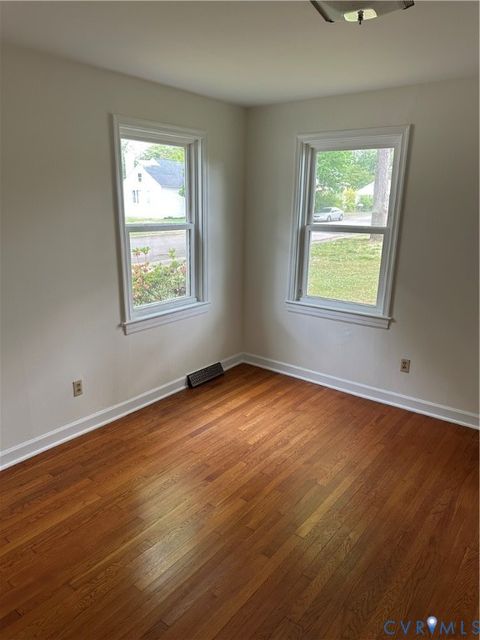 Tiny photo for 2208 Grant Street, Hopewell, VA 23860 (MLS # 2612358)