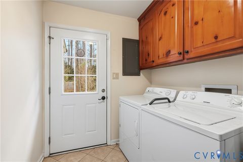 Tiny photo for 1014 Germar Court, Colonial Heights, VA 23834 (MLS # 2532203)