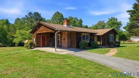 Tiny photo for 1285 Winningham Road RD, Crewe, VA 23930 (MLS # 2615438)