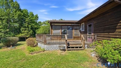 Tiny photo for 1285 Winningham Road RD, Crewe, VA 23930 (MLS # 2615438)