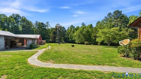 Tiny photo for 1285 Winningham Road RD, Crewe, VA 23930 (MLS # 2615438)