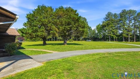 Tiny photo for 1285 Winningham Road RD, Crewe, VA 23930 (MLS # 2615438)