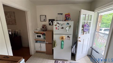 Tiny photo for 919 W Osborn Road, Farmville, VA 23901 (MLS # 2614135)
