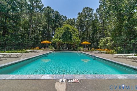 Tiny photo for 209 Broadway, Irvington, VA 22480 (MLS # 2616692)