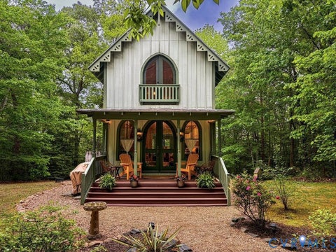 Photo of 209 Broadway, Irvington, VA 22480 (MLS # 2616692)