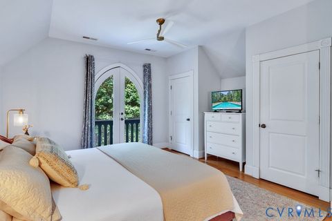 Tiny photo for 209 Broadway, Irvington, VA 22480 (MLS # 2616692)