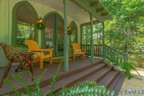 Tiny photo for 209 Broadway, Irvington, VA 22480 (MLS # 2616692)