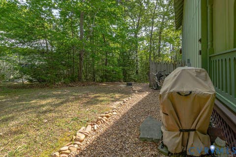 Tiny photo for 209 Broadway, Irvington, VA 22480 (MLS # 2616692)
