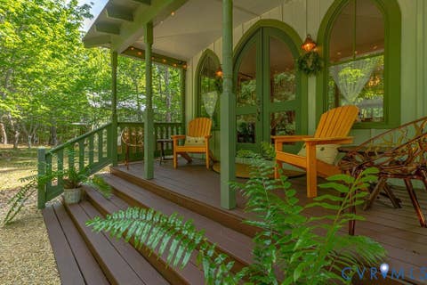 Tiny photo for 209 Broadway, Irvington, VA 22480 (MLS # 2616692)