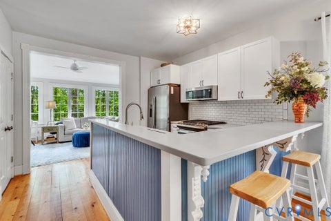 Tiny photo for 209 Broadway, Irvington, VA 22480 (MLS # 2616692)