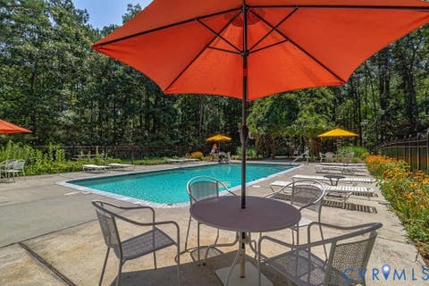 Tiny photo for 209 Broadway, Irvington, VA 22480 (MLS # 2616692)