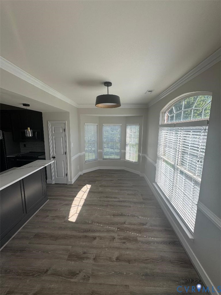 1600 New Haven Place