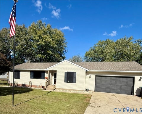Photo of 223 Loch Haven Drive, Williamsburg, VA 23188 (MLS # 2628853)