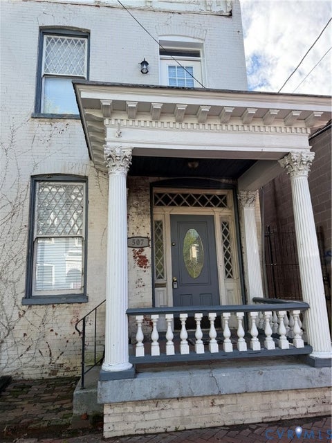 Tiny photo for 507 N Henry Street, Richmond, VA 23220 (MLS # 2625631)